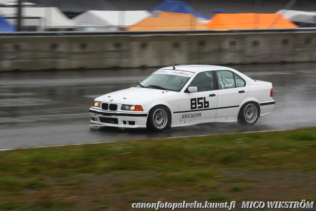 BMW extreme moottori 2.5l teho n.
