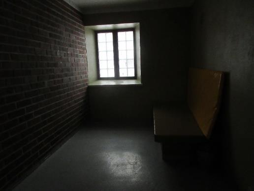 3 / 8 2.2 Vankilan tilat Yleistä Vankien asuintilat ja tapaamistilat olivat siistit ja tarkoitukseensa sopivat.