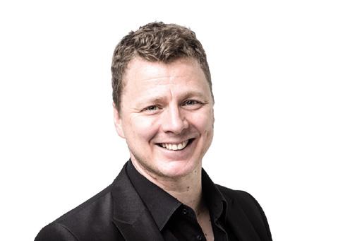 tuntema taitava laulaja, saksofonisti Hannu Lehtonen.