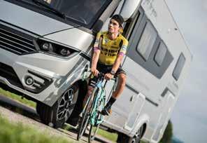 Slovenialainen maailman luokan pyöräilijä, sijoittui 4, 2018 Tour de France kisassa ja 3 Giro d'italia kisassa 2019.
