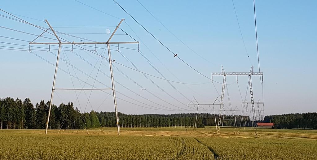 Kantaverkkopalvelut Varmaa ja edullista sähkönsiirtoa - Varmistamme sähköyhtiöille ja sähköä käyttävälle teollisuudelle luotettavan ja tarpeita vastaavan sähkönsiirron kantaverkossa.