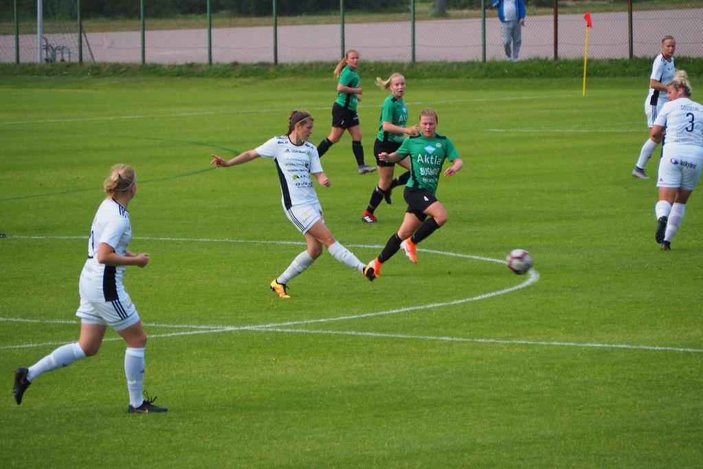 NAISTEN LIIGA 7. kierros - (-) ONS KuPS Maalit:. - Kröger,. - Holappa,. - C Levasseur (rp),. - Kröger,. - Mason, 7. - Hartikainen, +. - Mason - (-) TiPS JyPK Maalit: 7. - Honkanen,. - Tiainen,.