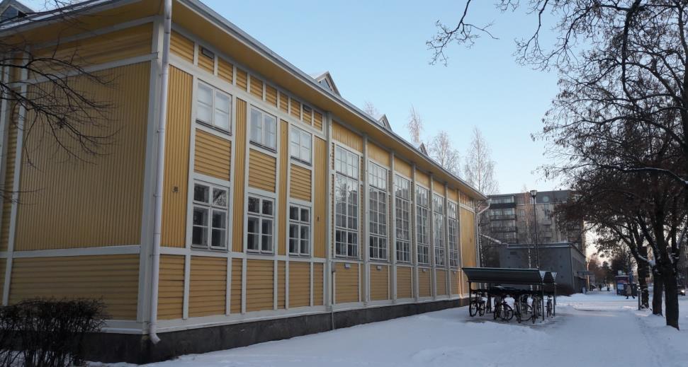5 1.1.3 Rakennettu ympäristö Rakennettu kulttuuriympäristö Joensuun keskustan kulttuurihistoriallisesti merkittävät rakennukset on inventoitu ja osoitettu Joensuun keskustan osayleiskaavassa.