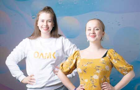 Suurin osa musiikkipedagogeista opettaa soittoa tai laulua musiikkikouluissa, -opistoissa, konservatorioissa, kansalais- tai työväenopistoissa.
