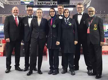 Tuomarina kiinassa Snooker Lyhyen tuomariurani tähänastinen huipennus oli heinäkuussa Kiinan Pingdussa pidetyt U18- ja U21-MM-kilpailut.
