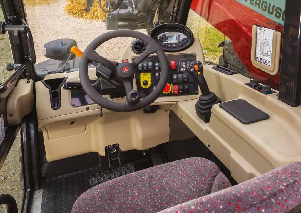 15 MASSEY FERGUSON Mukavuutta huokuva työympäristö Tilavasta ohjaamosta on erinomainen näkyvyys koneen ympärille ja melutaso sen ohjaamossa on matala.