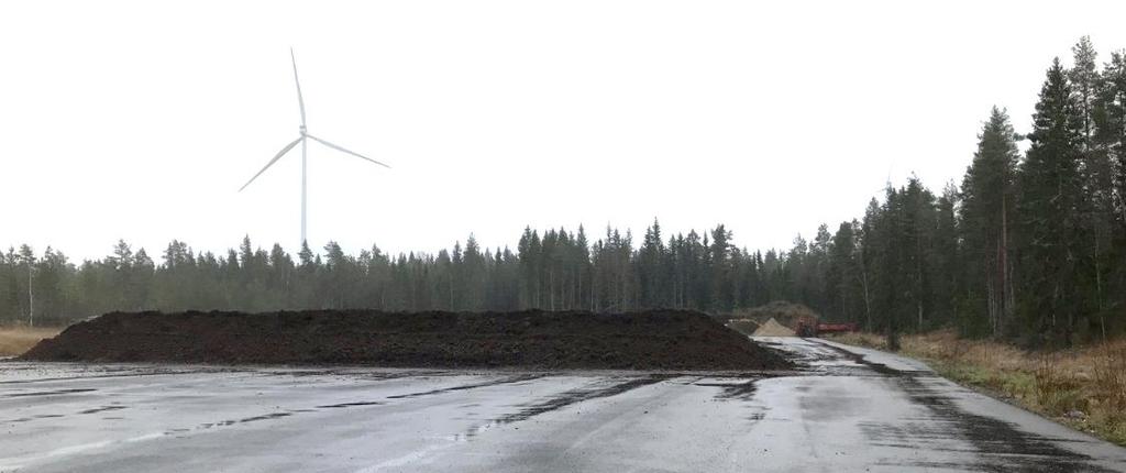 8 Suunnittelualueella on tuotantotiloja ja varastointialueita toiminnan harjoittamiseen. Alueen kaakkoisosassa on kompostointikenttä.