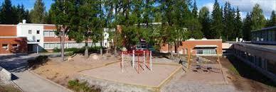 Kalajärven koulu Rakennus valmistunut 1972, laajennus 1998 Asiakaspäällikkö: Tuuli Nylander Rakennepäällikkö: