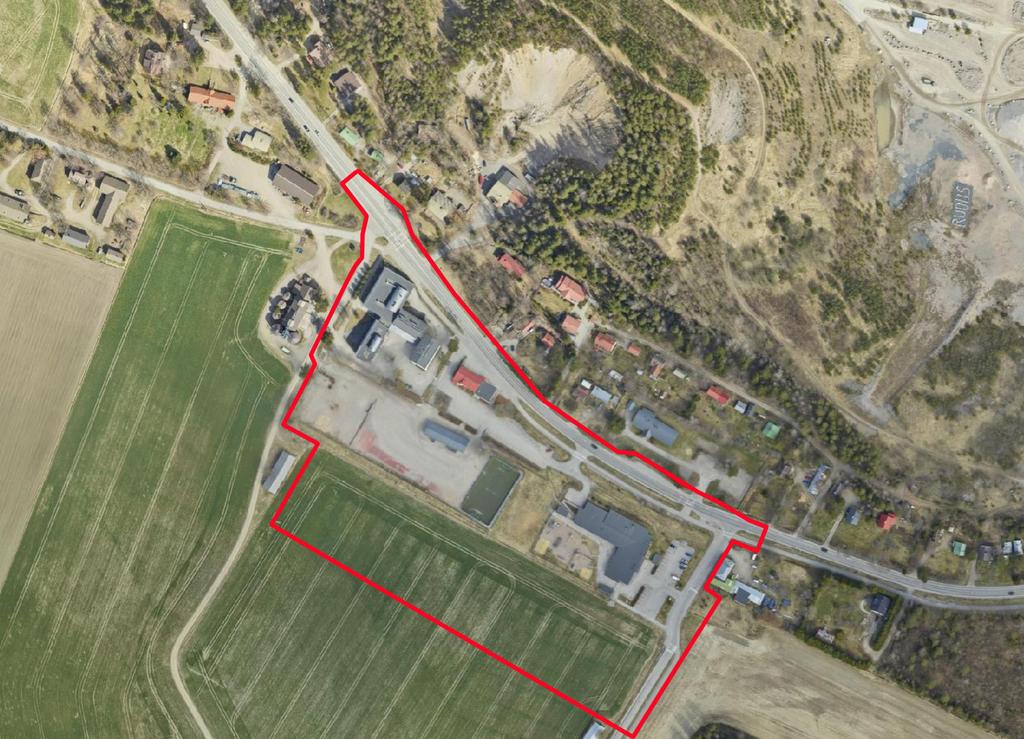 Selostus A-2759 6 (29) 2 LÄHTÖKOHDAT 2.1 Selvitys suunnittelualueen oloista 2.1.1 Yleiskuvaus Kaava-alue sijaitsee noin kuusi kilometriä Lahden keskustan eteläpuolella Renkomäen kaupunginosassa.