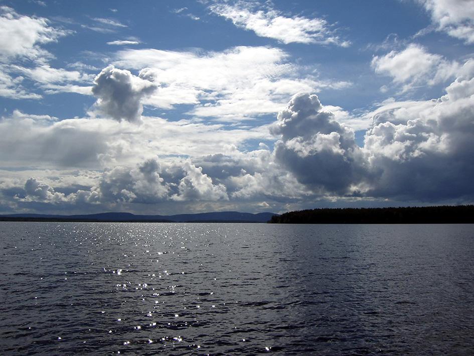 SUUNNITTELUESIMERKKEJÄ 4.