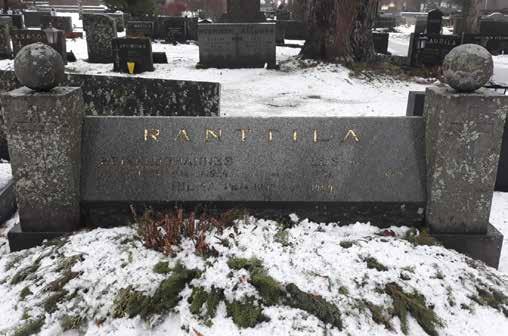 27 Ranttilan hauta Hilma Ranttila Liesolainen Hilma Ranttila oli lähetystyössä Ambomaalla.
