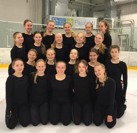 KANSALLISET JUNIORIT SARJA Altius Porvoon Taitoluistelijat Luistelijat: Lotta Puustinen (C), Emma Lönnberg, Venla Vehkaluoto, Emilia Weckman, Suvi Kaasalainen Oona Isokoski, Maija Gattuso, Ella