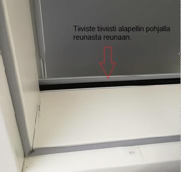 9/15 HYÖNTEISPUITTEEN HUOLTO Hyönteispuitteet irrotetaan syksyllä ja puhdistetaan hyönteisistä. Tarvittaessa verkon voi myös pestä haalealla vedellä.