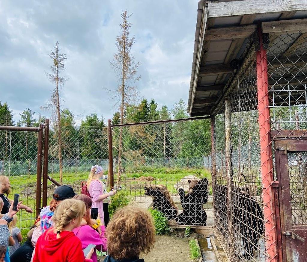 perjantaiaamuna pidempään ja rauhallisemman aamun jälkeen suuntasimme