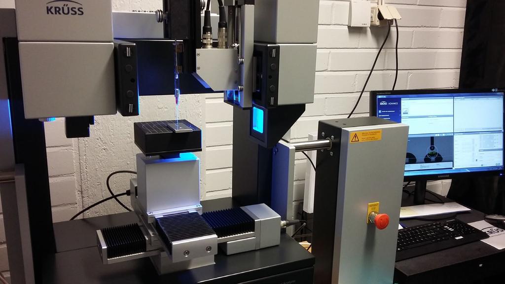 37 PICTURE 7. Krüss DSA 100S Drop Shape Analysis System 4.2 Contact angle measurements All the measurements were performed with programmed automation process for minimising variables, e.g., in time and sample movement.