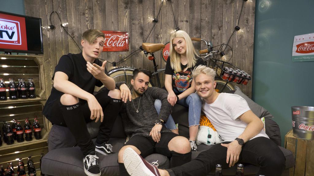 2017-04-11 10:00 EEST CokeTV aloittaa Suomessa - juontajina supersuositut Isac Elliot, Benjamin, Ilona ja Dokke ISAC ELLIOT, BENJAMIN, ILONA YLIKORPI ja DOKKE TAS on valittu uuden