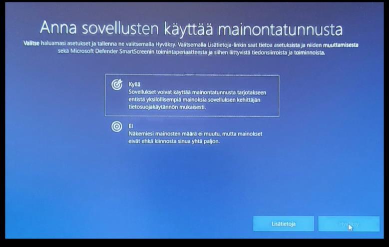 Hyväksy 18.