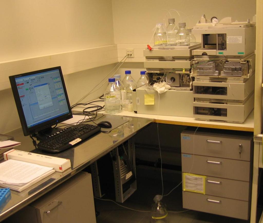 23 FIGURE 9. High Performance Liquid Chromatography system used (Photo: Jukka Pohja 2011) Calibration was performed for five pharmaceuticals which were supposed to be in the sample.