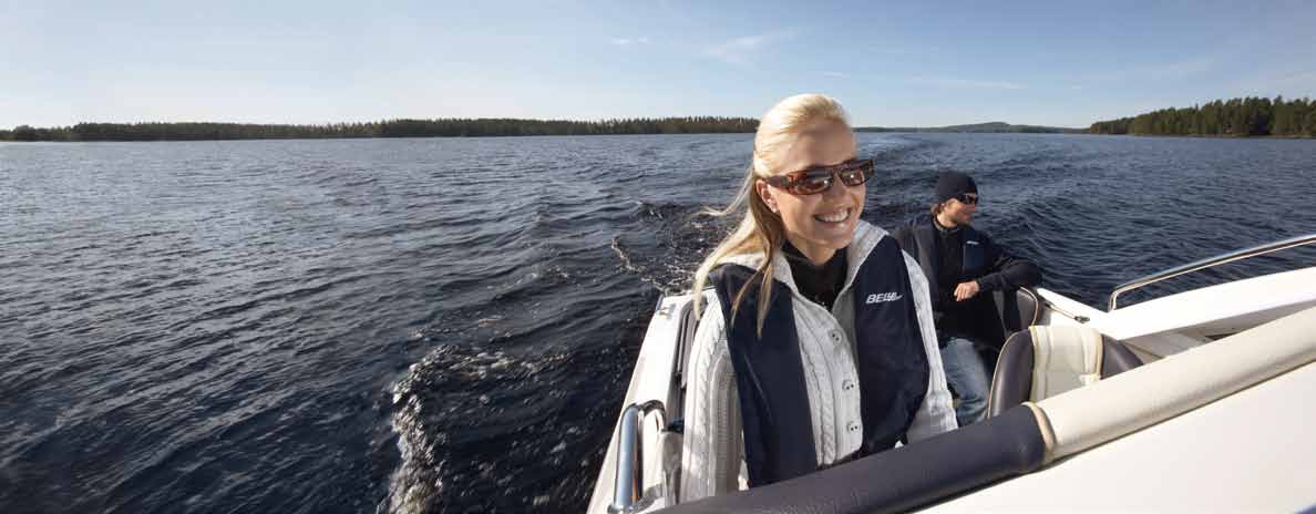 Teksti ja kuva Kalle Kalaja Nokian IT-tehtävissä työskentelevä Miika Kuha tilasi pistokehybridin, vaikka tuotantomalli saapuu Suomeen vasta kesän lopulla.