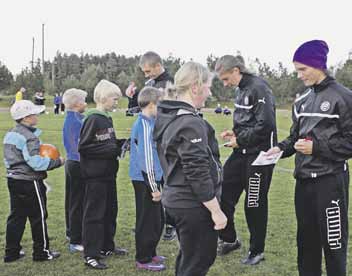 Marttilan Murron jalkapallotoiminnassa on tällä hetkellä mukana noin 100 lasta ja nuorta. Itse toimin Murrossa 97-syntyneiden poikien joukkueen valmentajana.