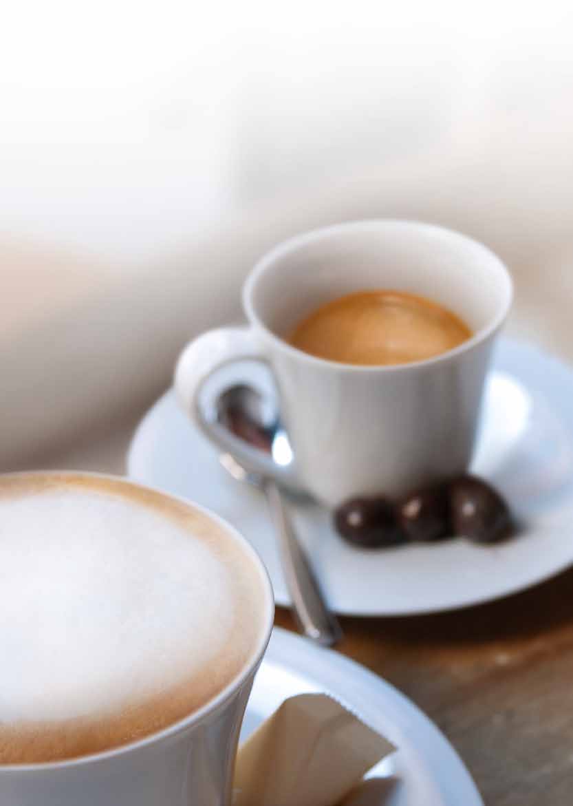 ! ONNEA UUDELLE SAECO-LAITTEELLESI THE REAL EXPERIENCE Jos haluat tietää lisää kahvin monimuotoisuudesta, tutustu osoitteessa: www.lavazza.