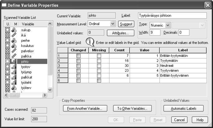 SPSS OPAS 7 taulukossa (Worksheet), niin Worksheet ja Range määrittelyihin ei yleensä tarvitse koskea. 6. OK.