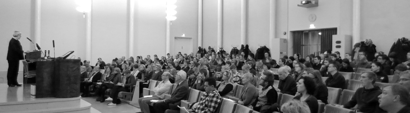 LIITE 2. Seminaarin ohjelma LIITE 2. Seminaarin ohjelma SEMINAARI: TUTKIMUSAINEISTOJEN JATKOKÄYTTÖ JA TIETOSUOJA Kuva: 21.11.2013 järjestettyyn seminaariin osallistui lähes 200 henkilöä.