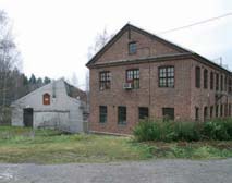 Anttola Rakennettu v. 1854, muutoksia 1900-luvun alussa Anttola on Leppävirran lukkari Anders Lundsonin v. 1854 rakentama ja hänen mukaan nimensä saanut talo.