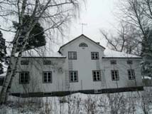 Peuran museo, Kuopiontie 26 Arkkitehti Toivo Anttila v. 1938 Valtakunnallisesti merkittävä, RKY 2009 Arkitehti Toivo Anttilan suunnitelmien mukaan v. 1938 valmistunut tiilirunkoinen museorakennus.