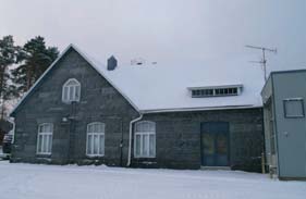 Torpparimuseo Vanhimmat rakennukset 1860-luvulta Kunnan ylläpitämä torpparimuseo sijaitsee kirkolta parin kilometrin päässä Vesantojärven itärannalla.