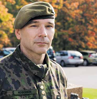 Puolustusvoimain komentaja, kenraali Jarmo Lindbergin mukaan tavoitteena on ensimmäisessä vaiheessa omien järjestelmien suojaus.