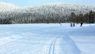 Omatoimiselle, jo kokeneelle lumikenkäilijälle on neljä paikkaa ylitse muiden: Teerivaara, Romevaara, Pytkynharju ja Maaselän alue.