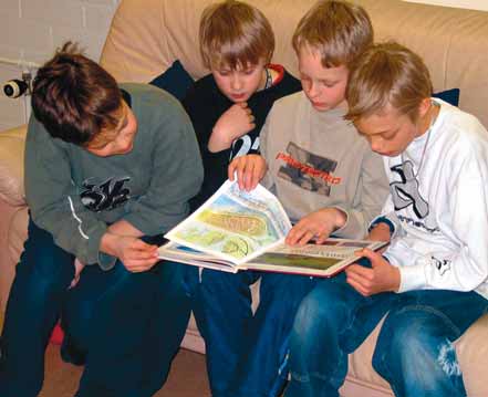 Kansainvälistä koulukirjastopäivää vietetään vuosittain lokakuun neljäntenä maanantaina. IASL International Association of School Librarianship www.iasl-slo.org/ 6.