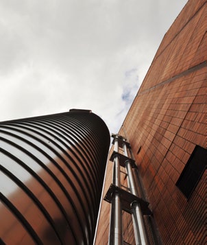 Muovigranulaattisiilot 2 x 80 m 3 JAUHETEKNIIKKA OY Leipomo Salonen Oy, Turku, vehnäjauhosiilo 60 m 3 LH-SPRINKLER KY Toholammin Energia Oy, vesisäiliö 100 m 3 WIPAK OY Pneumaattinen siirtolinja