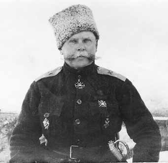 Kenraalimajuri Kivekäs, jota Venäjällä kutsuttiin nimellä Edvard Karlovits Kivekes. Kaulassa hänellä on Venäjän Pyhän apostolien vertaisen ruhtinas Vladimirin ritarikunnan 3.