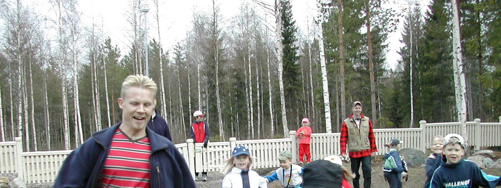 Haluamme tarjota turvallista ja hyvää päivähoitoa Hirsimäen alueen lapsille.