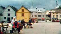 Grandell-Sonck som du hör tillsammans med experterna i studion.
