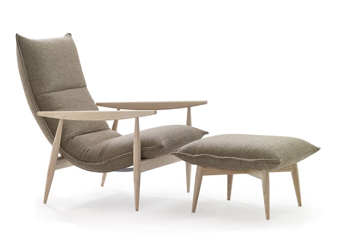 TAO Design: Jukka Setälä Tao-tuolin pehmeä istuinosa luo jännittävän kontrastin puisen rungon virtaviivaisen keveyden kanssa. Tässä tuolissa mukavaa istuinasentoa ei tarvitse hakea.