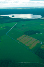 viemäriverkostoon. Paikoitellen teollisuus on edelleen merkittävä kuormittaja. Maankäytön voit arvioida maastokartalta 10 % tarkkuudella. Mistä kartat?