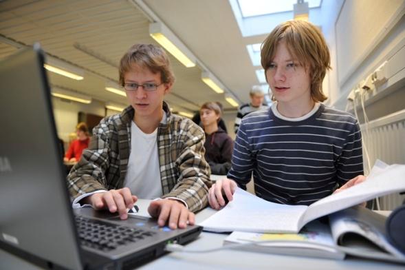 Kunta voi järjestää palvelut itse tai yhdessä muiden kuntien kanssa tai hankkia ne