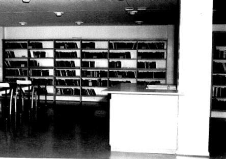 Valtion kirjastotoimikunta myönsi Nakkilan kunnalle kansankirjastolain mukaisen 20 % rakennusavustuksen kirjastohuoneiston rakennuskustannuksista.