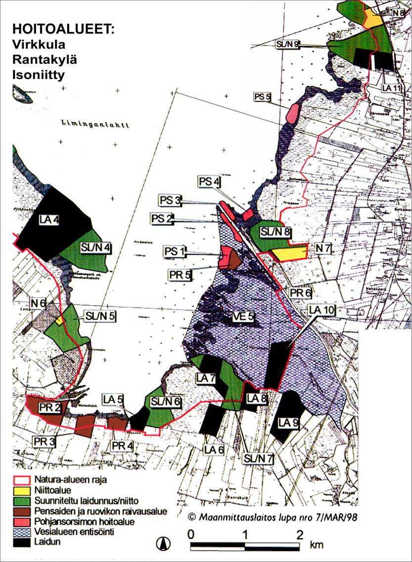 Liminganlahden pohjukassa vesirannan kasvillisuus on rehevää ja jokisuistoissa kaikkein rehevimmillään. Maarannat ovat pääasiassa niittykasvillisuuden peitossa ja kasvillisuus vyöhykkeistä.