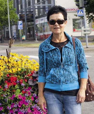 Talven liukkailla keleillä pidän pyöräilystä taukoa. Susanna Vuori-Vanhalalle pyöräily on luontainen valinta reilun viiden kilometrin työmatkan edestakaiseen taittamiseen.