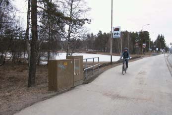 16 Jyväskylän kevyen liikenteen laatukäytävä ja sen palvelutason määrittäminen vioitu suhteessa maankäyttöön ja sen yleisilmeeseen asetettuihin odotuksiin.