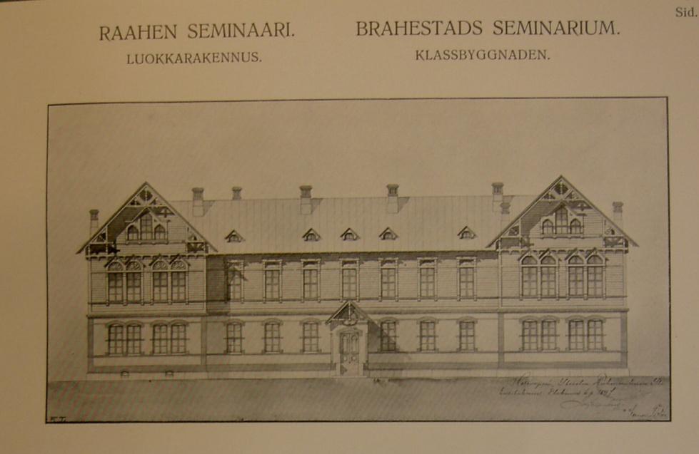 Uusi koulutalo valmistui vuonna 1899. Koulun toimintapohjaa kavensi jatkuvasti suomenkielisen oppikoulun kehittyminen.