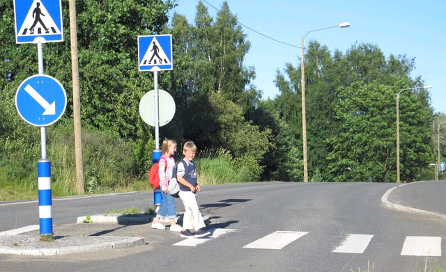 Hailuodon kunnan liikenneturvallisuussuunnitelmat LIIKENNEKASVATUKSEN TOIMINTAOHJELMA 33 6 LIIKENNEKASVATUKSEN TOIMINTAOHJELMA 6.