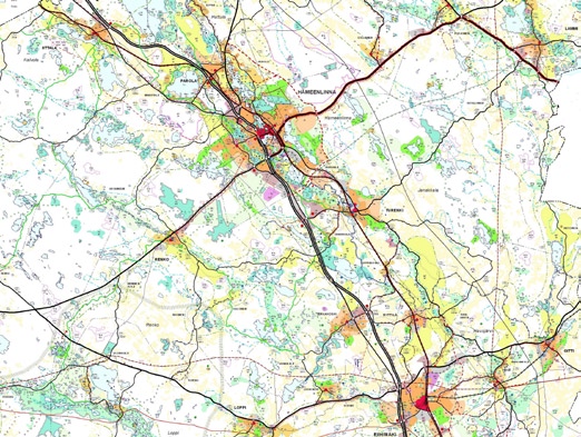 16 Valtateiden 10 ja 12 yhteysvälin Hämeenlinna Lahti kehittämisvaihtoehdot ja niiden vaikutukset, Selvitys LÄHTÖKOHDAT JA NYKYTILANNE heisyydessä. Valtatien melualueella on paljon asutusta.
