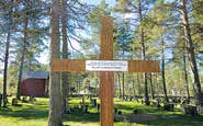 kello 10, sateen sattuessa ollaan sateenvarjojen alla. Kastettu: Silvia Stella Aliisa Aspegren Emilla Ottilia Hirvasniemi Eemil Ossian Kämäräinen www.siikalatvanseurakunta.