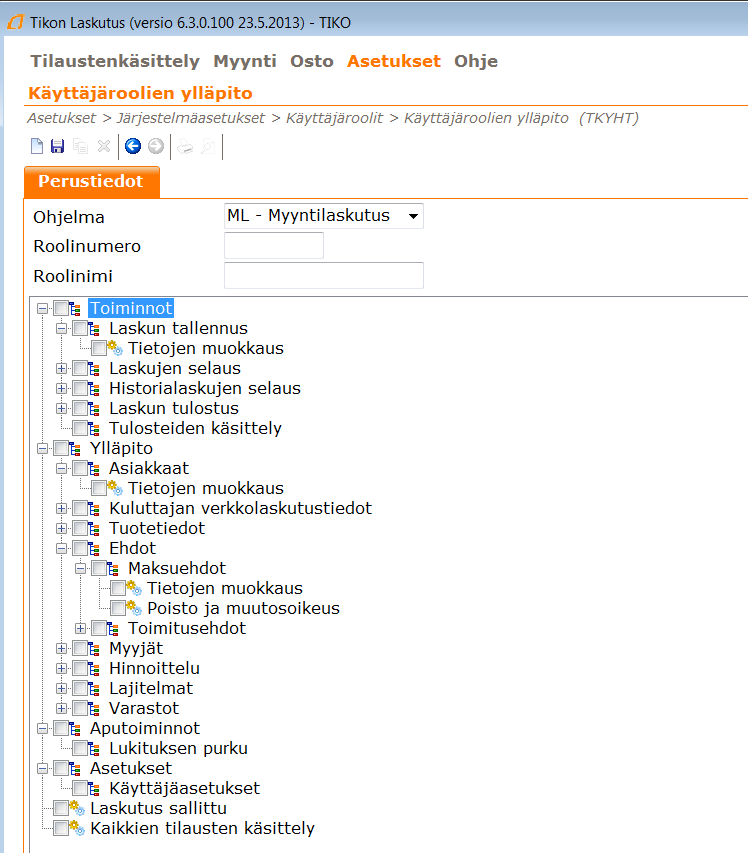 Toukokuu 2013 6 (16) Jos roolilla on oikeus sekä selata että ylläpitää perustietoa, merkitään roolille valikko-oikeus toimintoon ja lisäksi tietojen muokkausoikeus.