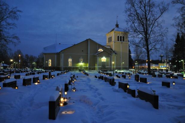 Joulunpyhien hartaushetket ke 18.12. to 19.12. klo 13.30 Jokisimpukan joulumessu, Leppänen, Verronen. klo 14 Tupalan joulumessu, Riihimäki, Verronen. ma 23.12. klo 18 metsäkirkko Lutalla, Riihimäki.